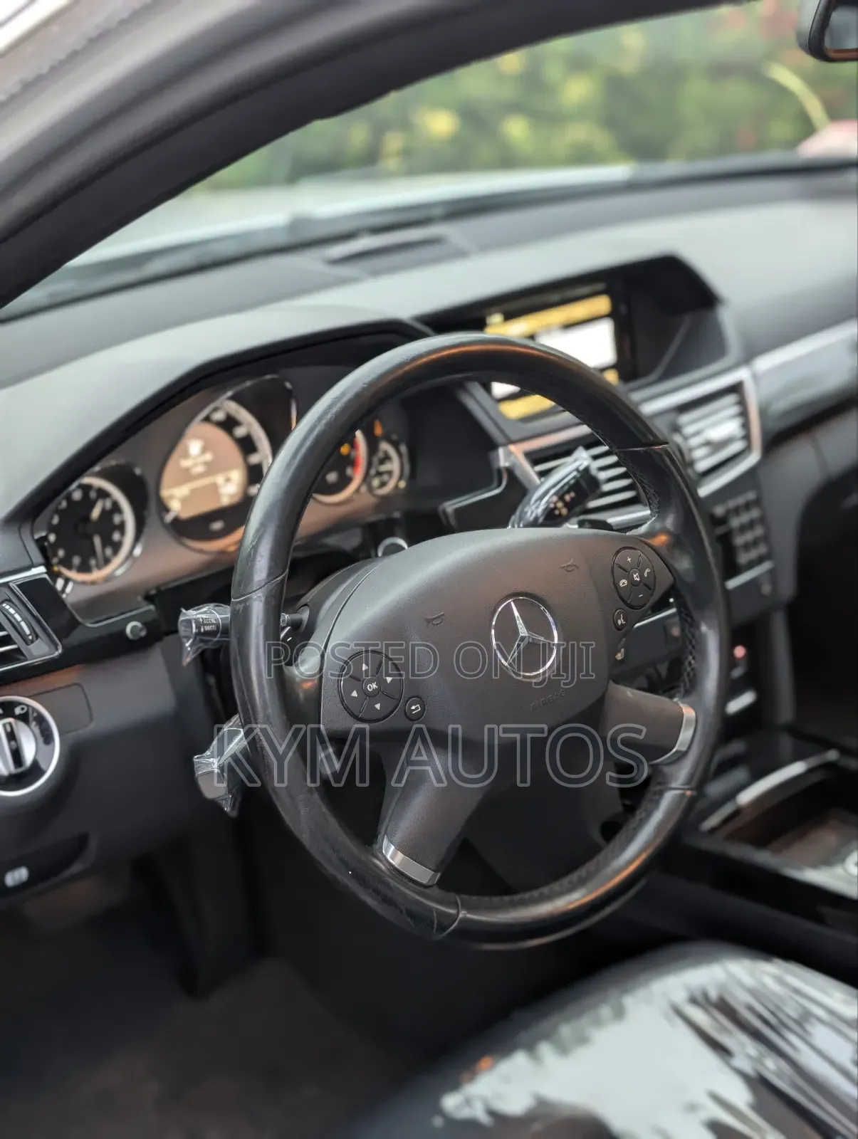 Mercedes-Benz E350 2011 Silver