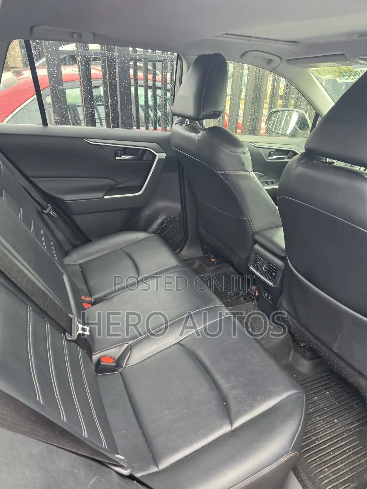 Toyota RAV4 2022 Green