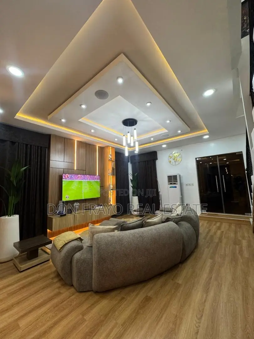 4bdrm Duplex in Lere Adigun Gra, Basorun for rent