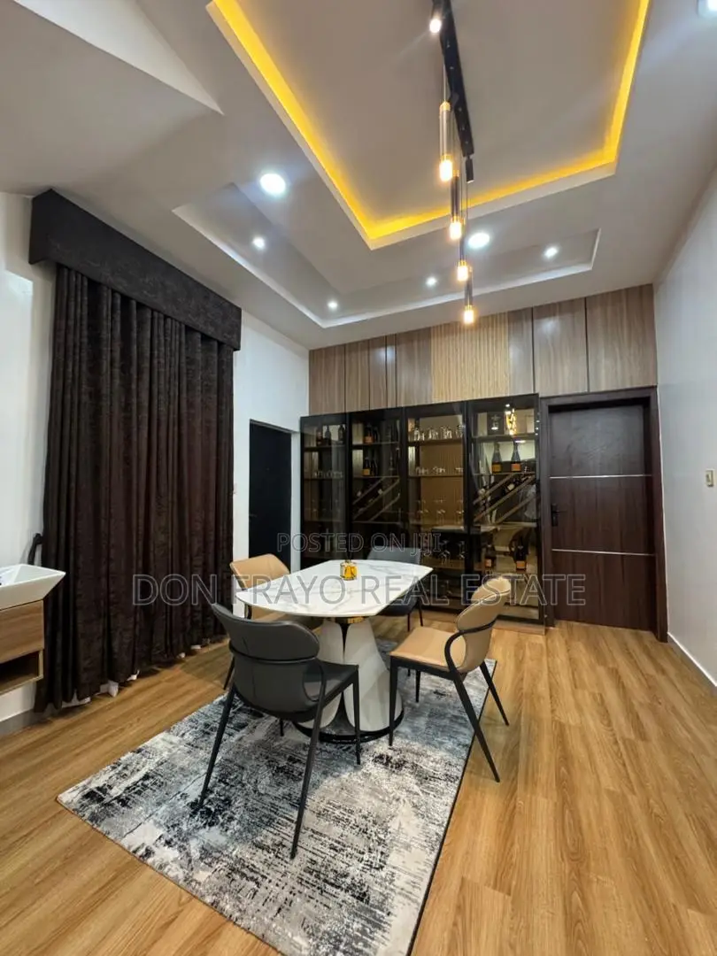 4bdrm Duplex in Lere Adigun Gra, Basorun for rent
