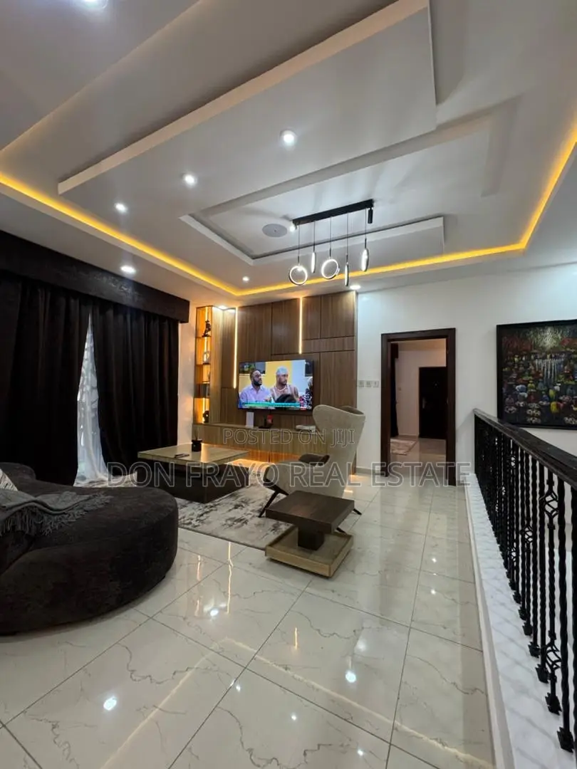4bdrm Duplex in Lere Adigun Gra, Basorun for rent