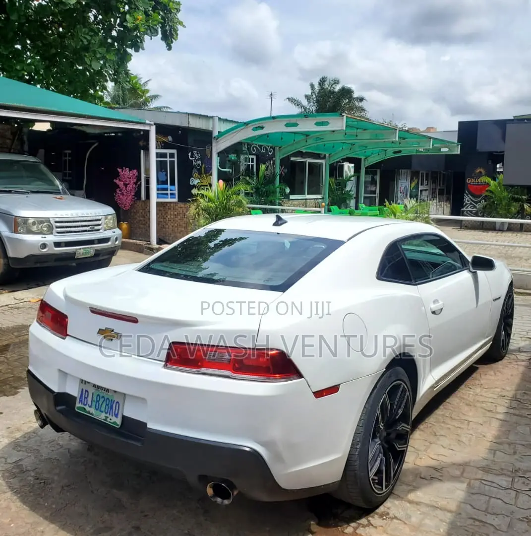 Chevrolet Camaro 2014 White