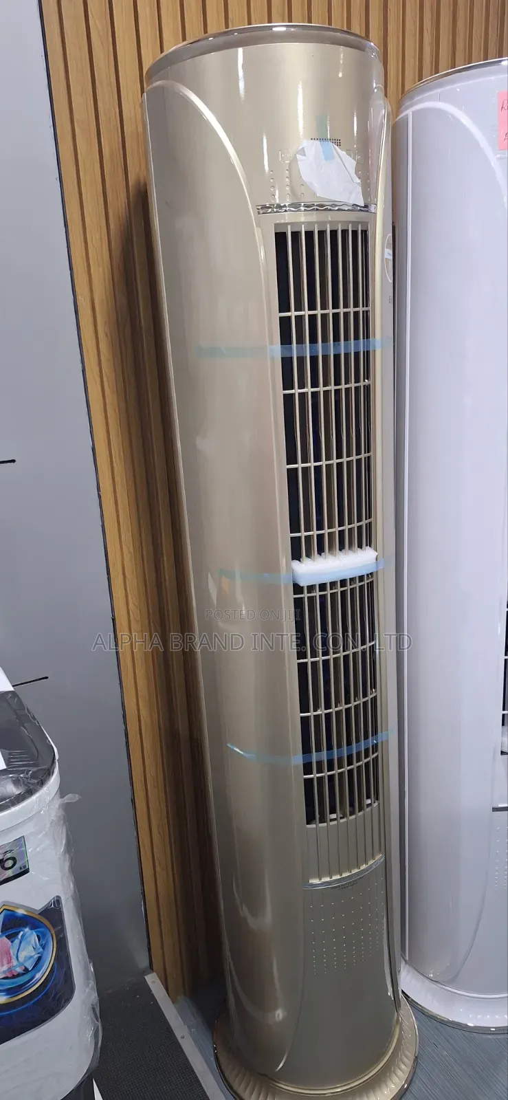 Royal 3 Tons Standing Ac (Gold)