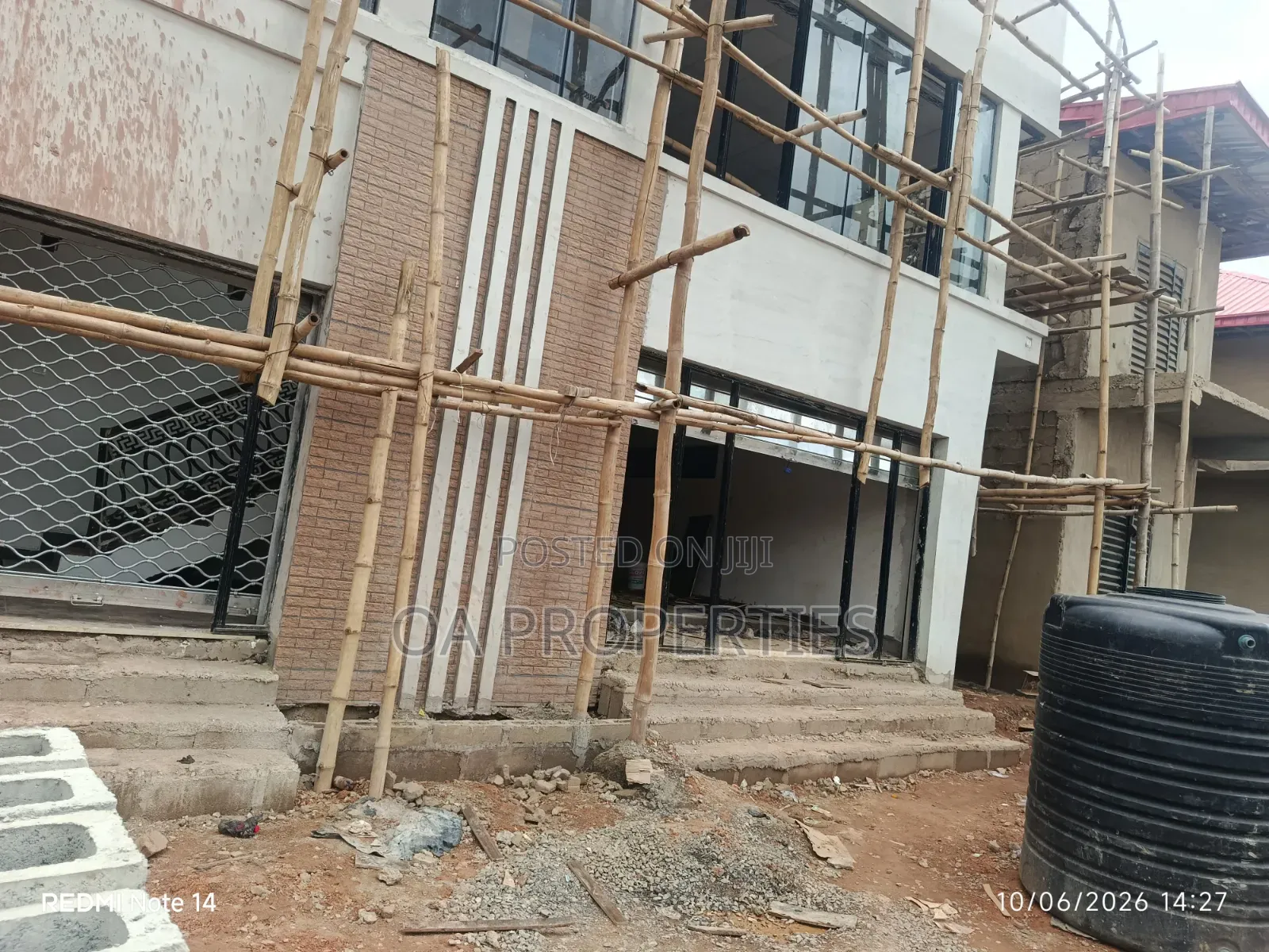 2-Units of Very Big Space Facing D Major Akobo Rd, Good 4 Commercials