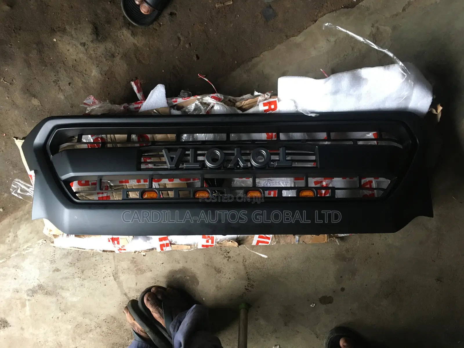 Front Grille Toyota Tacoma 2012