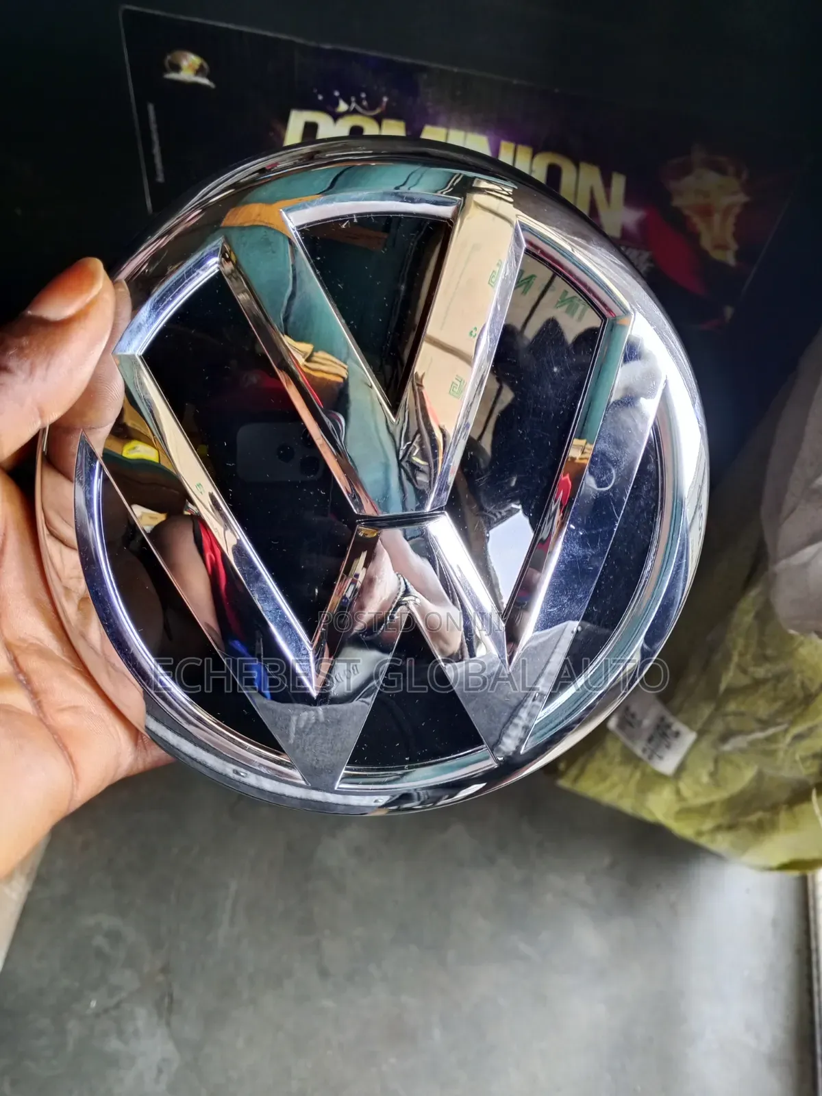Volkswagen Logo for Passat Cc 2013