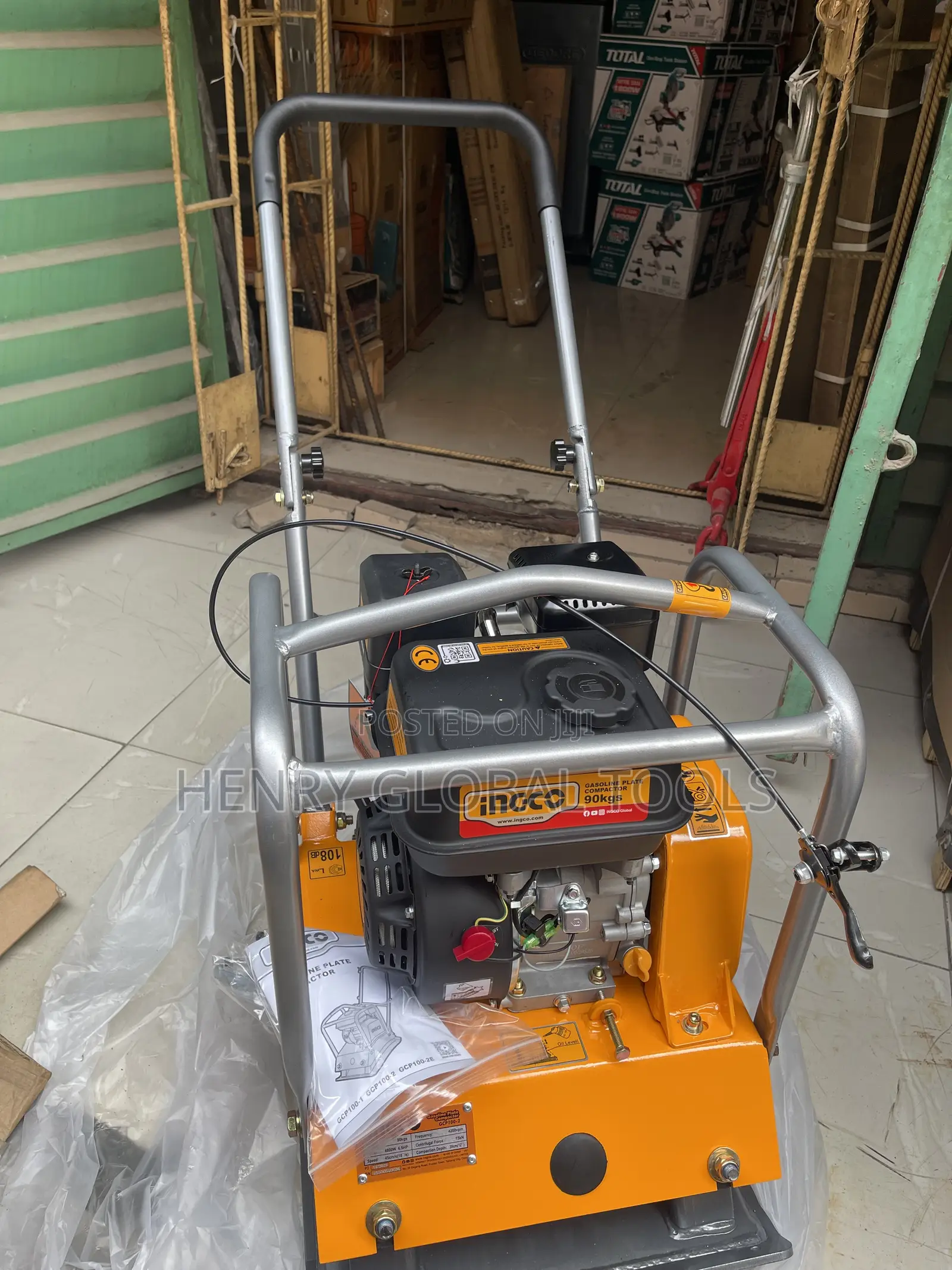 C90 Ingco Plate Compactor Machine