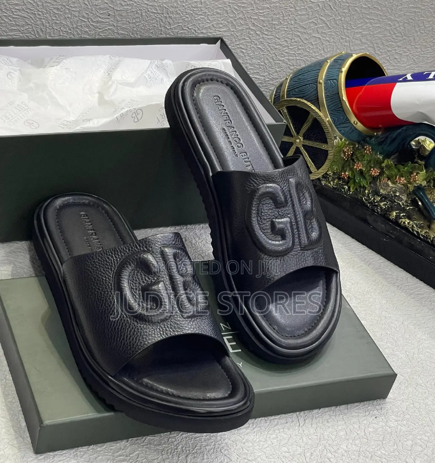 Quality Gianfranco Butteri Slippers