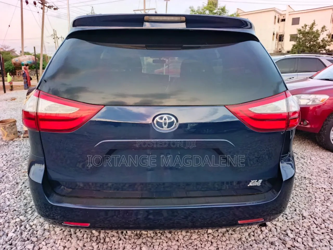 Toyota Sienna 2015 Blue