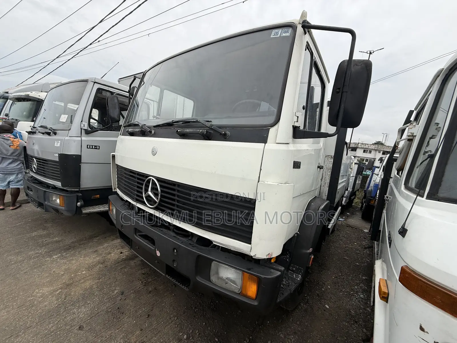 Mercedes Benz 814 White Colour New Arrival