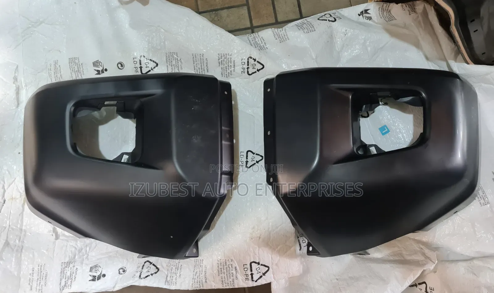 Front Bumper End Caps Tundra