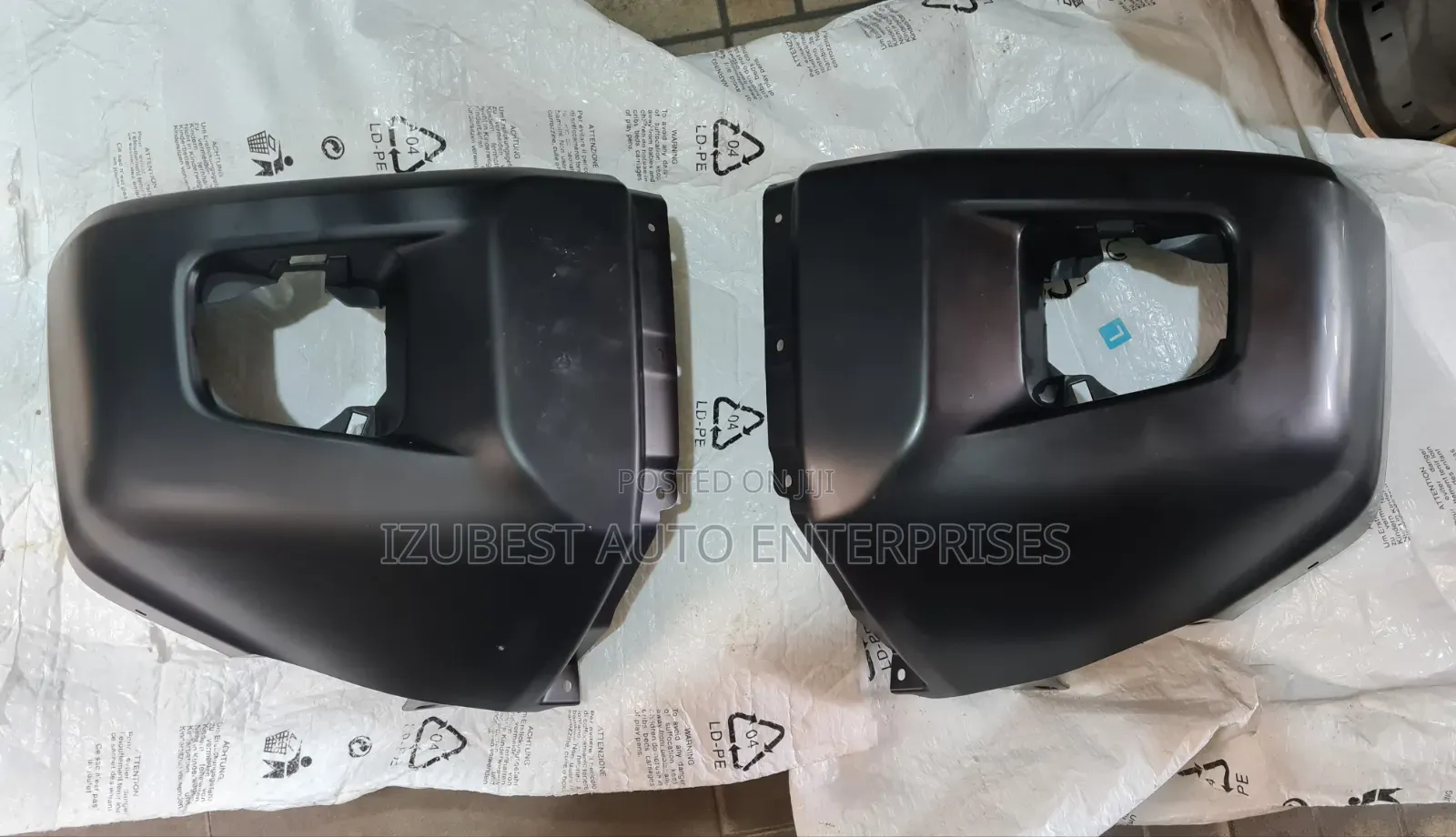Front Bumper End Caps Tundra
