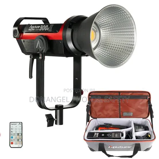 Aputure Light Storm C300d Mark-Ll Light