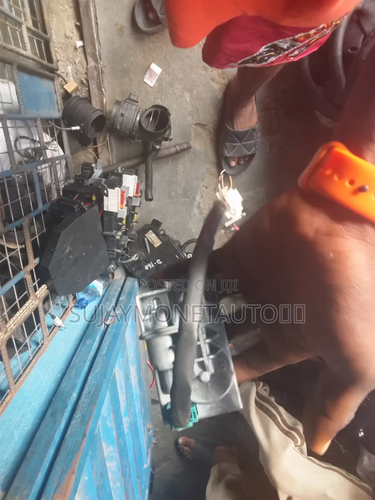 Mercedes Benz 204 GLK Ignition Hammer/Steering Lock