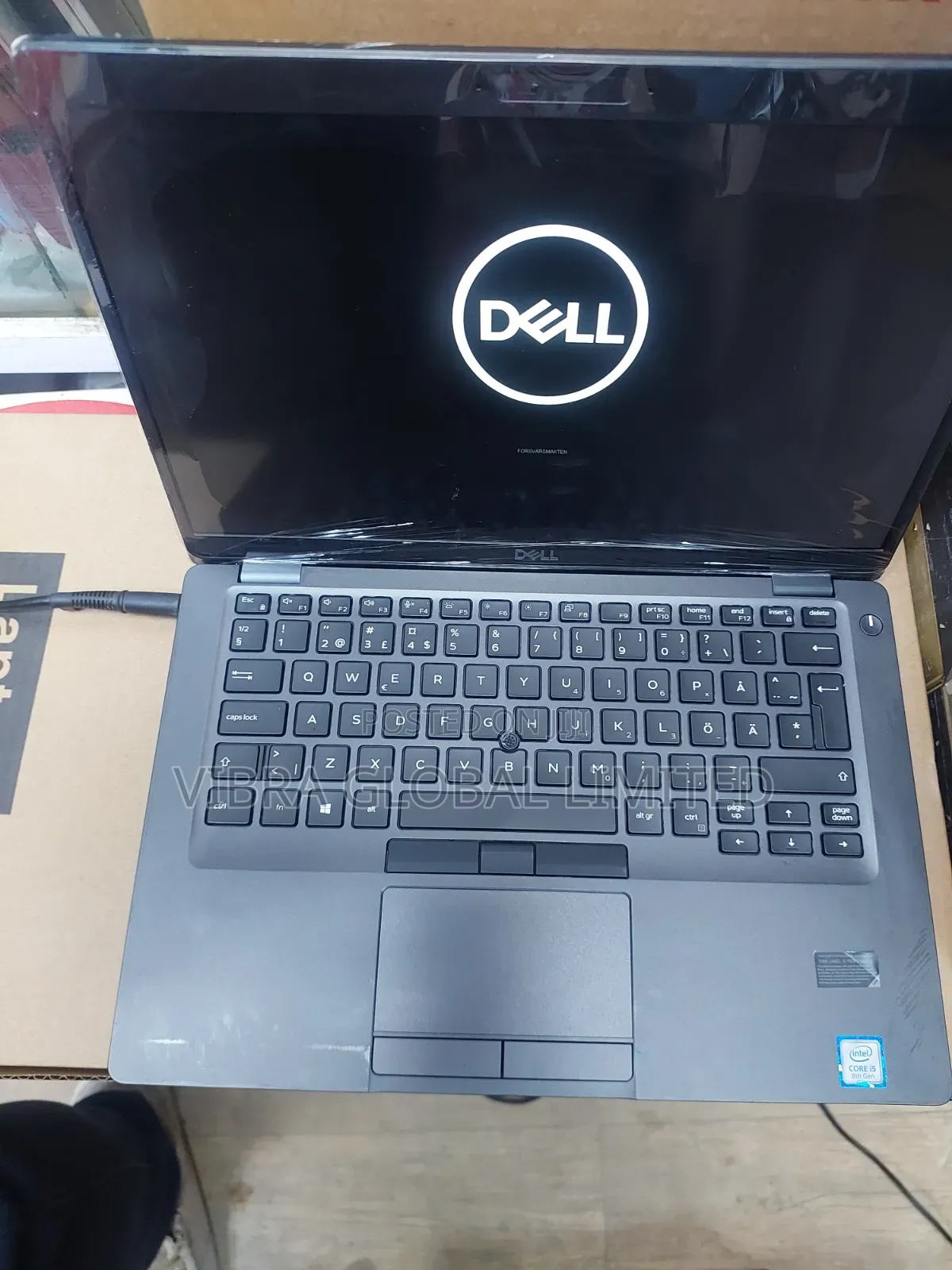 Laptop Dell Latitude 5400 8GB Intel Core i5 SSD 256GB