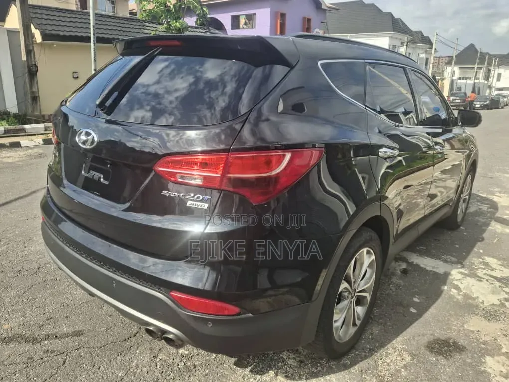 Hyundai Santa Fe Limited 4dr SUV AWD (3.3L 6cyl 6A) 2015 Black