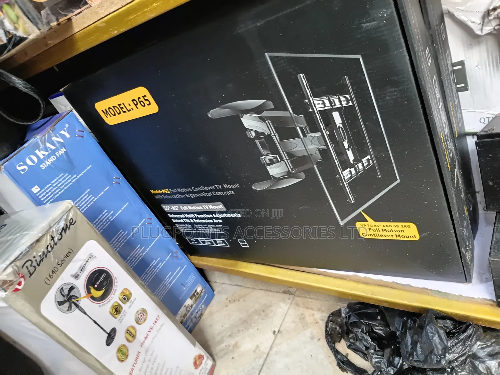 TV Adjustable Wall Hanger 55-85 Inch