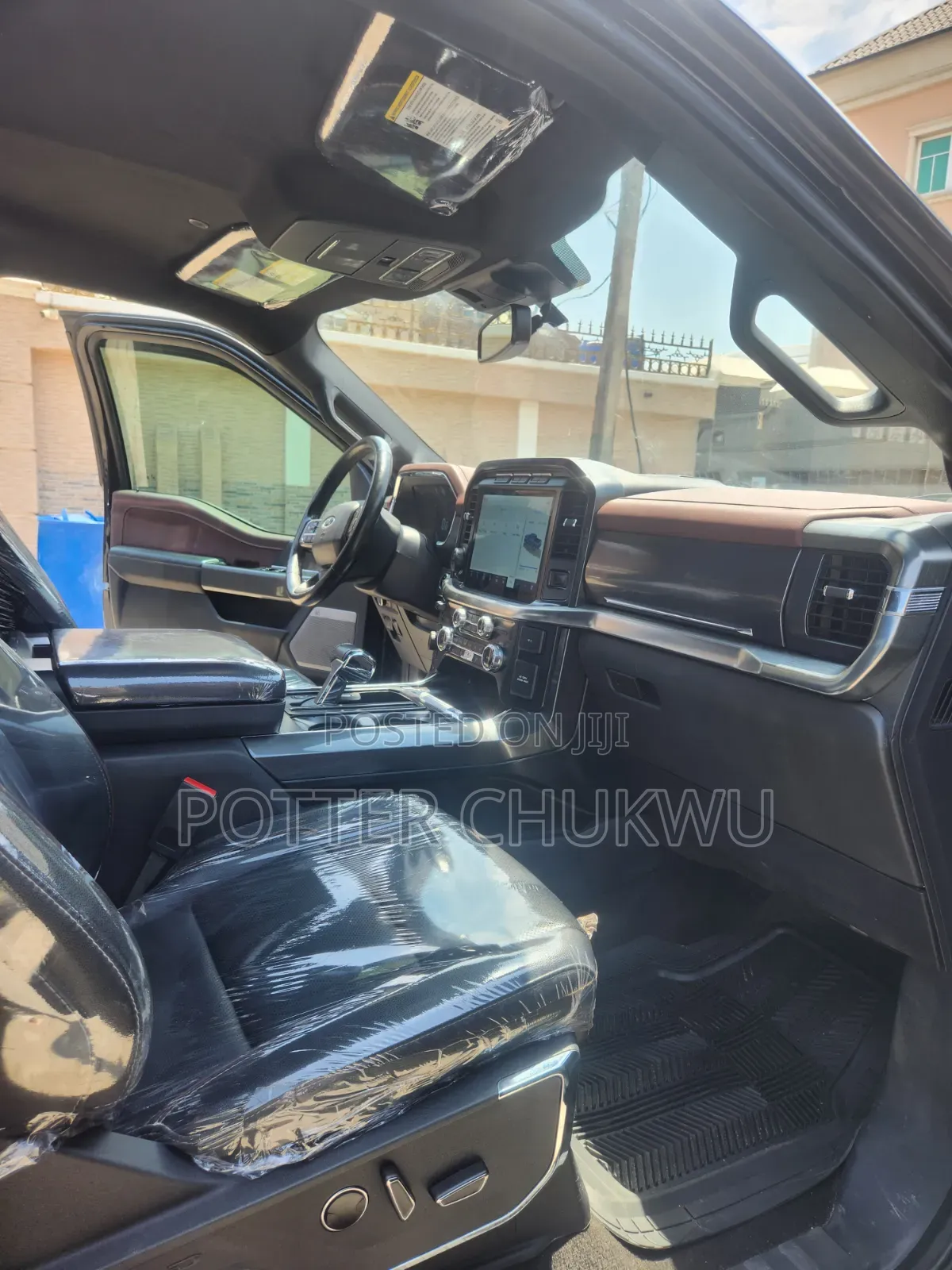 Ford F-150 2022 Black