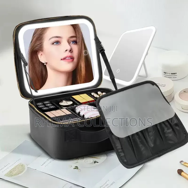 Large Capacity Make Up Box With Mirror and Led