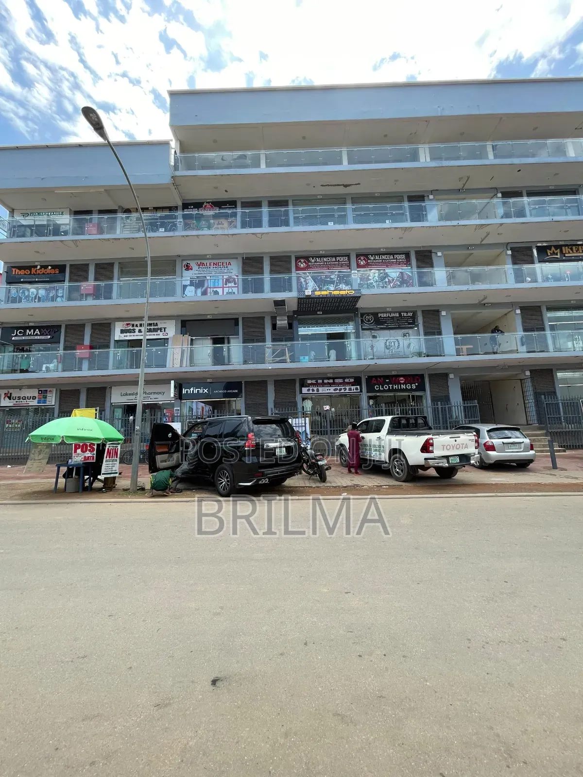 40sqm of Shop Space for Sale
