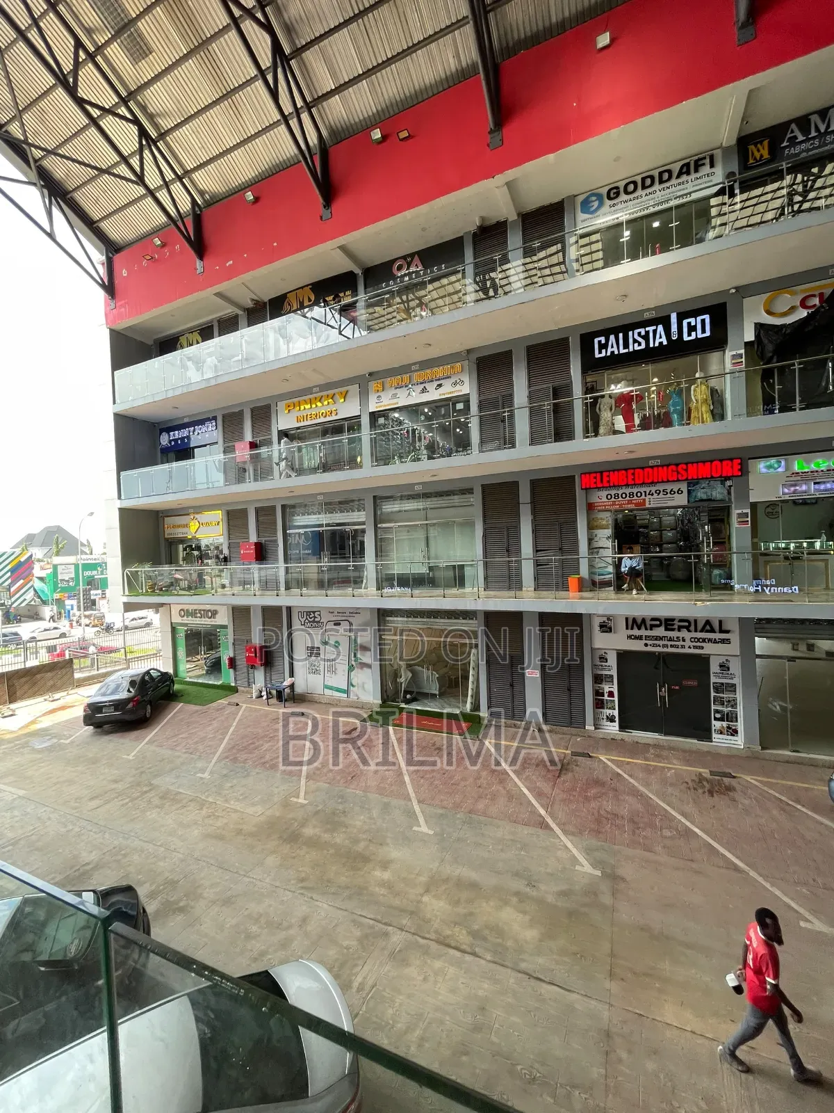 40sqm of Shop Space for Sale