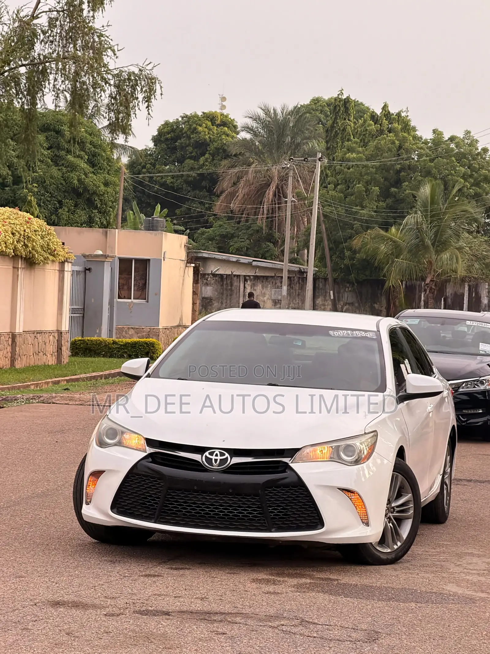 Toyota Camry 2016 White