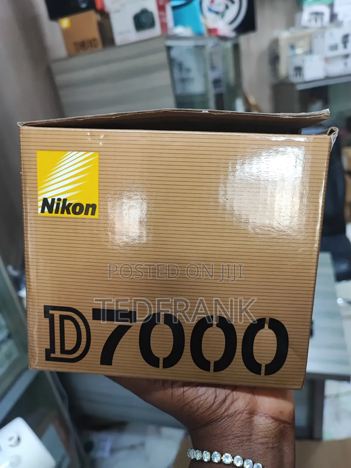 Nikon D7000