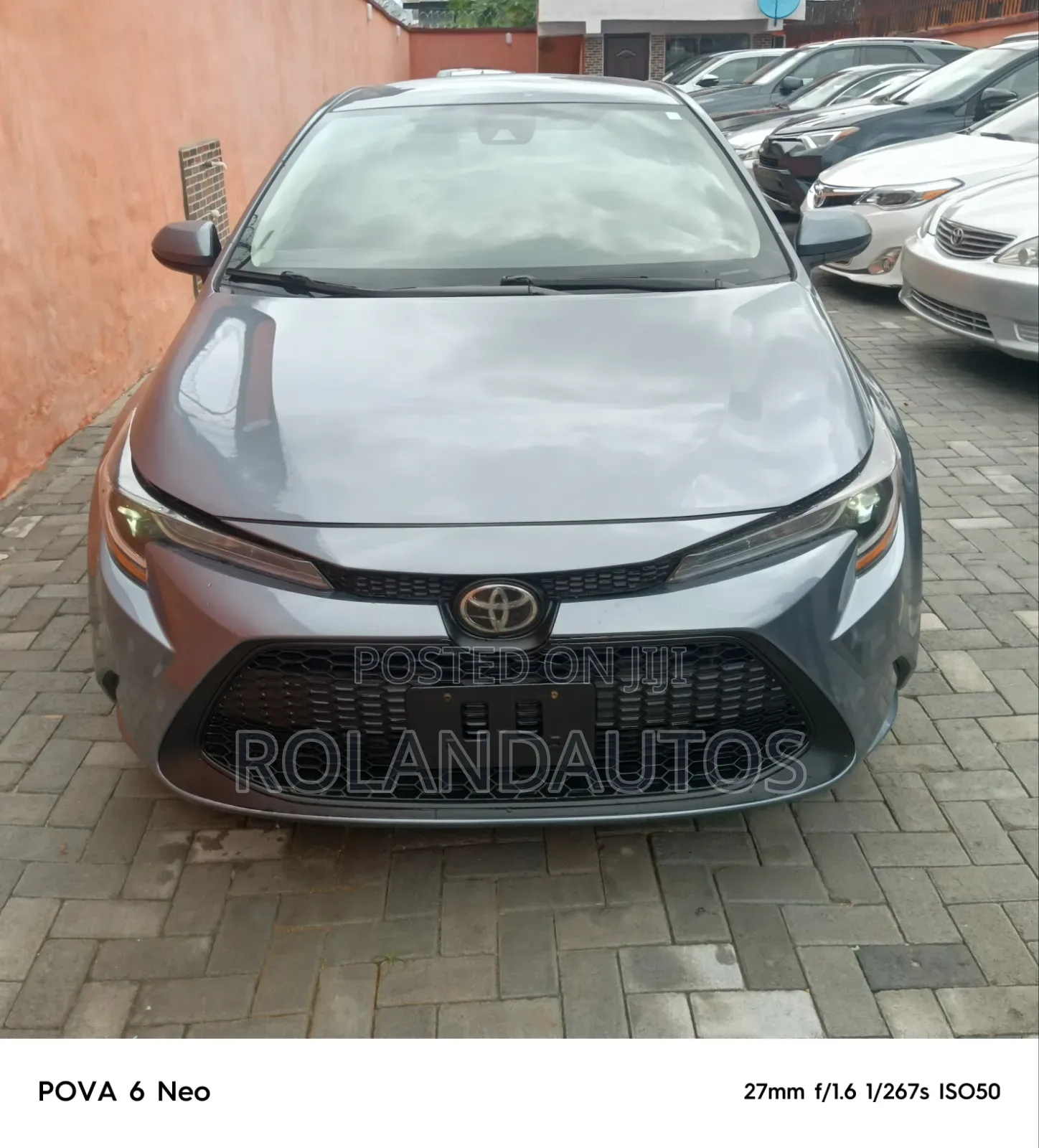 Toyota Corolla LE 2020 Blue