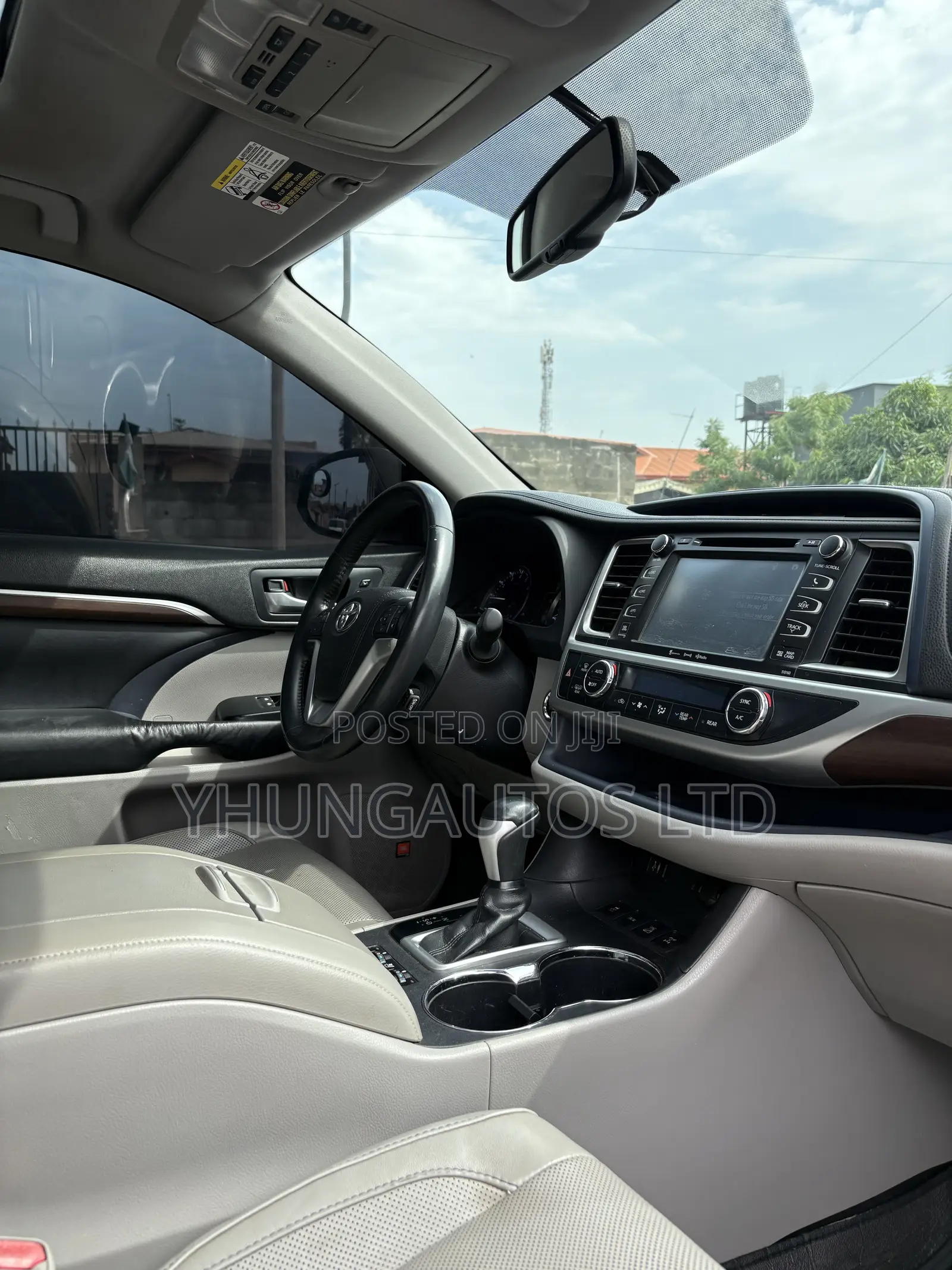 Toyota Highlander Limited V6 4x4 (3.5L 6cyl 6A) 2016 Gray