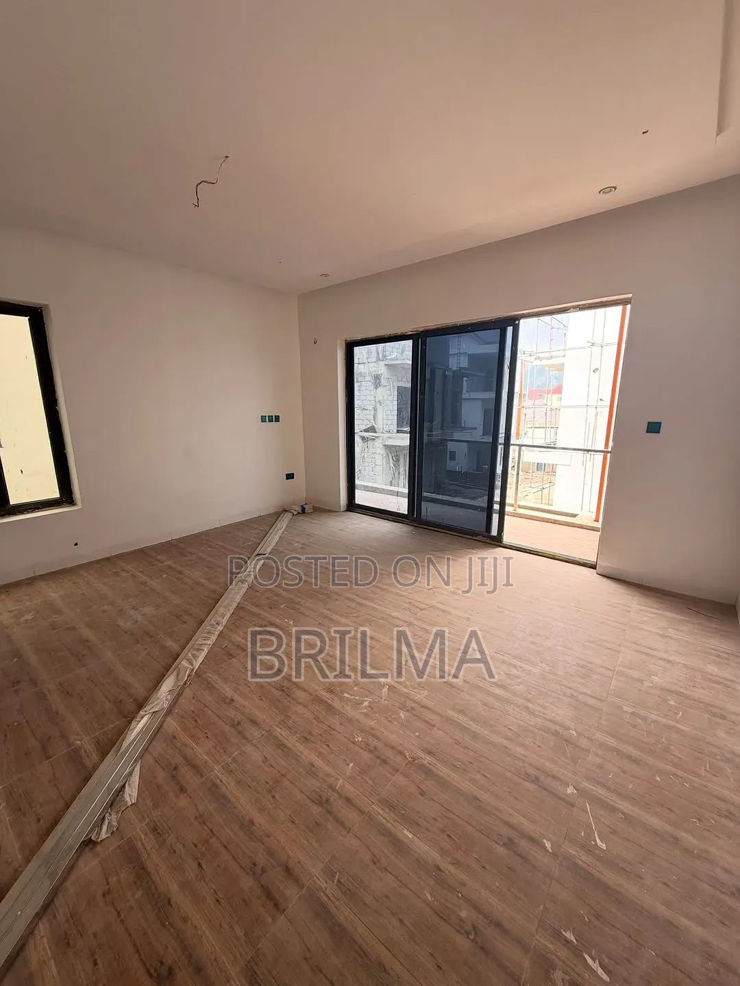 5bdrm Duplex in Katampe (Main) for sale