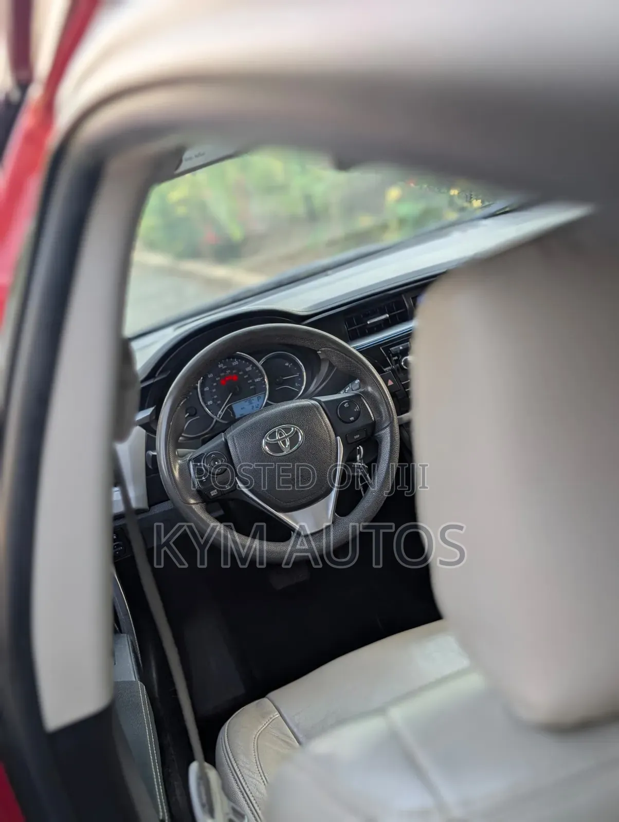 Toyota Corolla 2014 Red