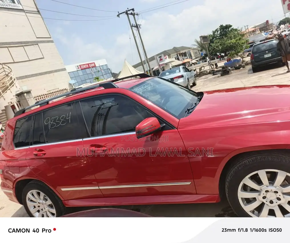 Mercedes-Benz GLK-Class 2010 Red