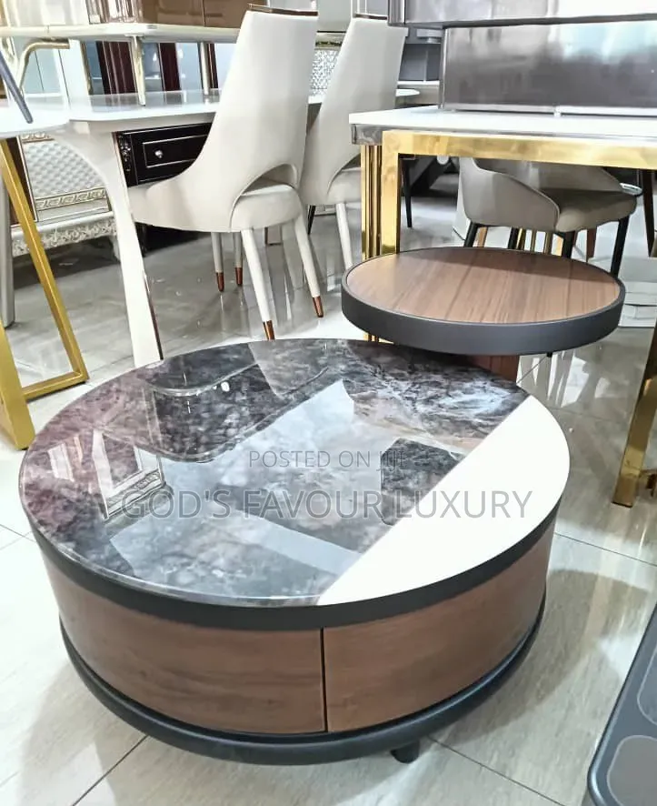 Mordern Round Coffee Table and End Table