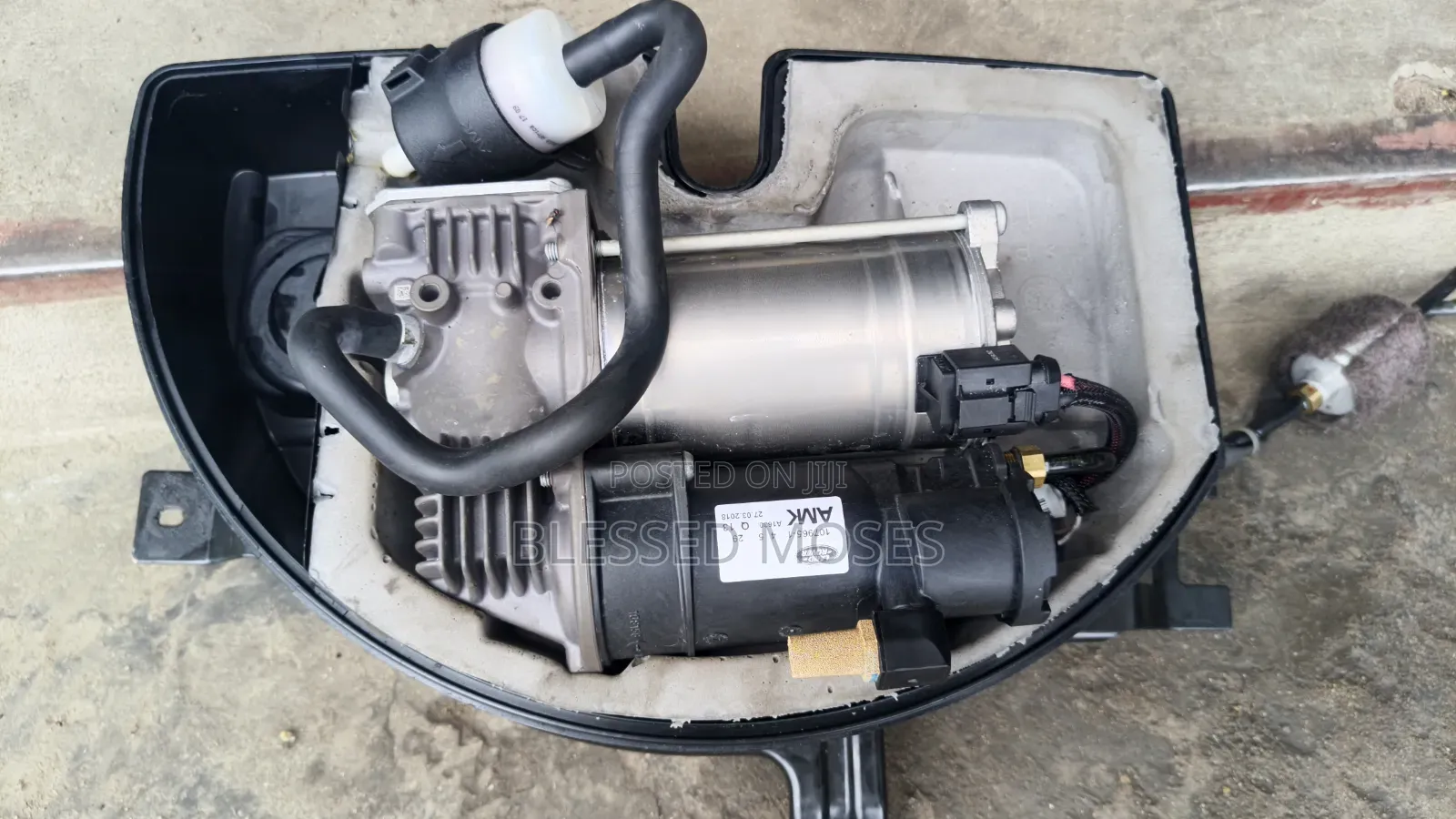 Air Suspension Compressor Range Rover 2018