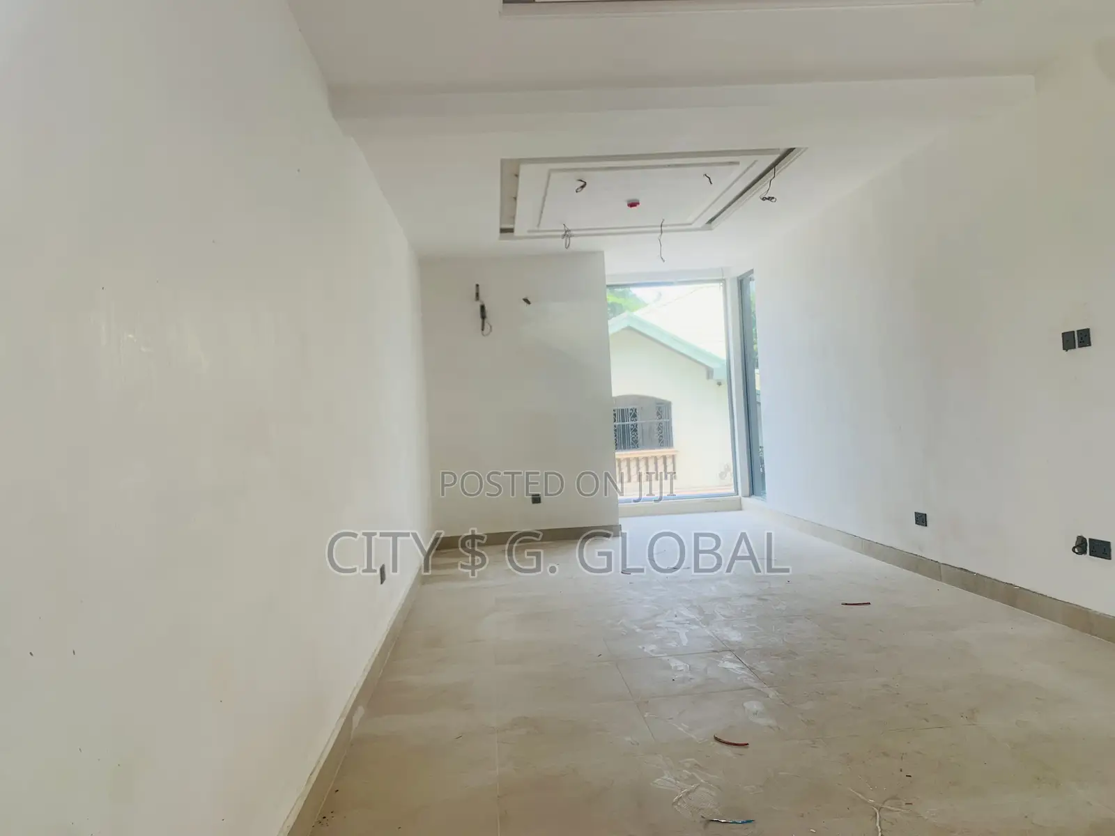 Shop in Gwarinpa for Rent