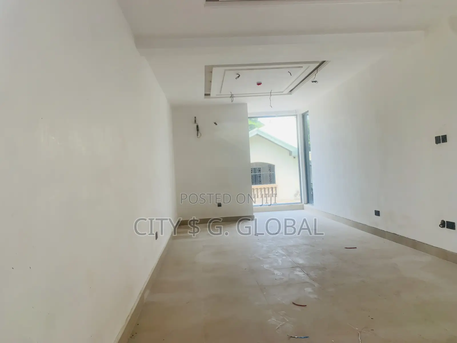 Shop in Gwarinpa for Rent