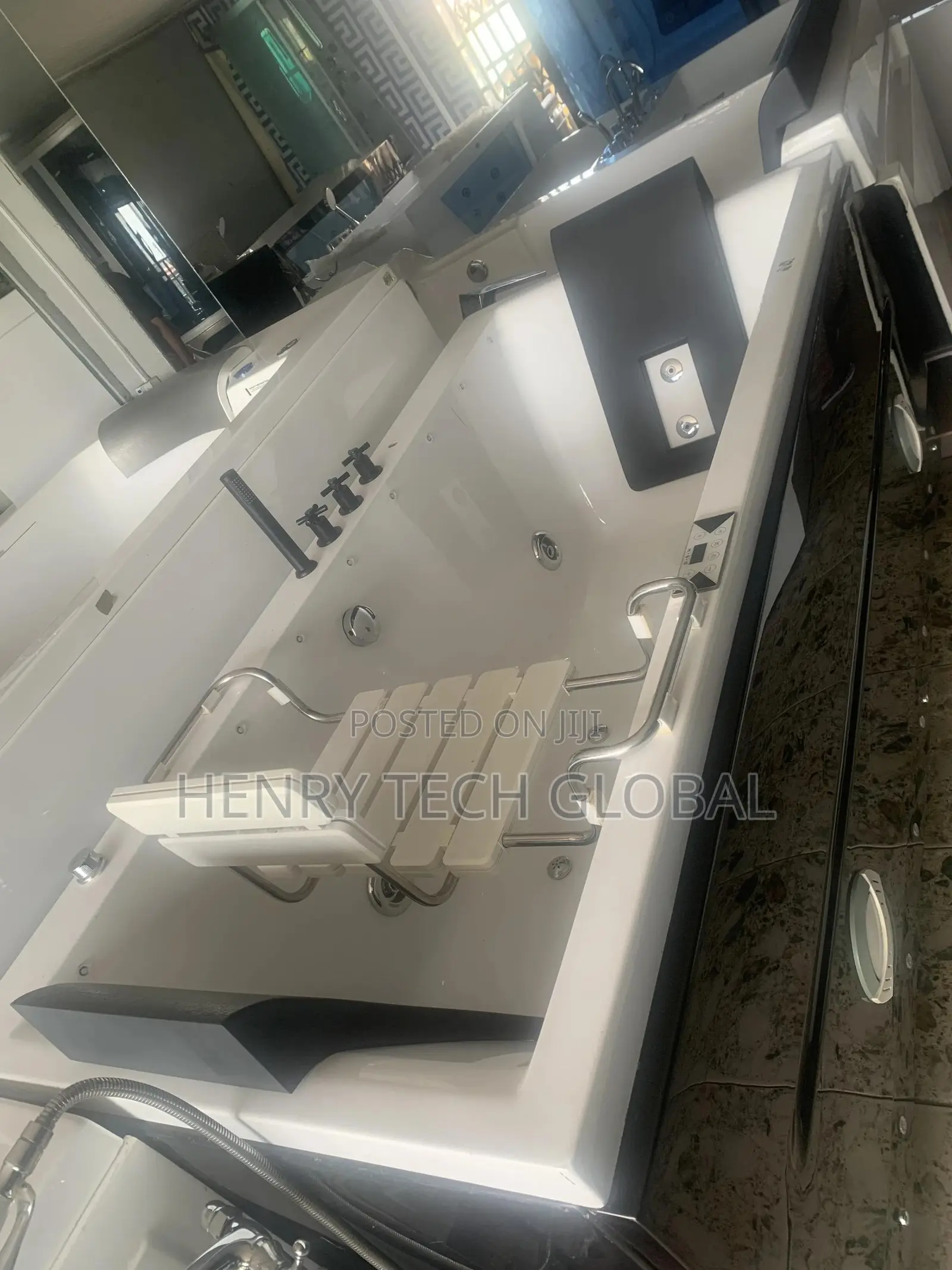 New Design Of Quality Jacuzzi