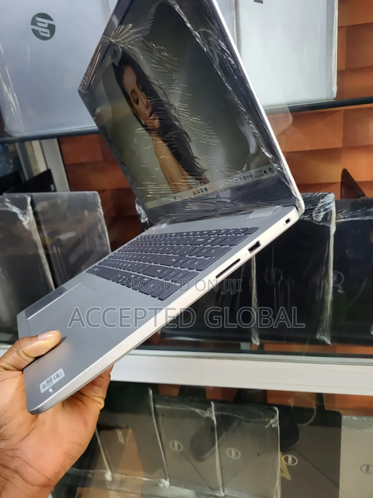 Laptop Dell Inspiron 5565 8GB Intel Core i7 SSD 256GB