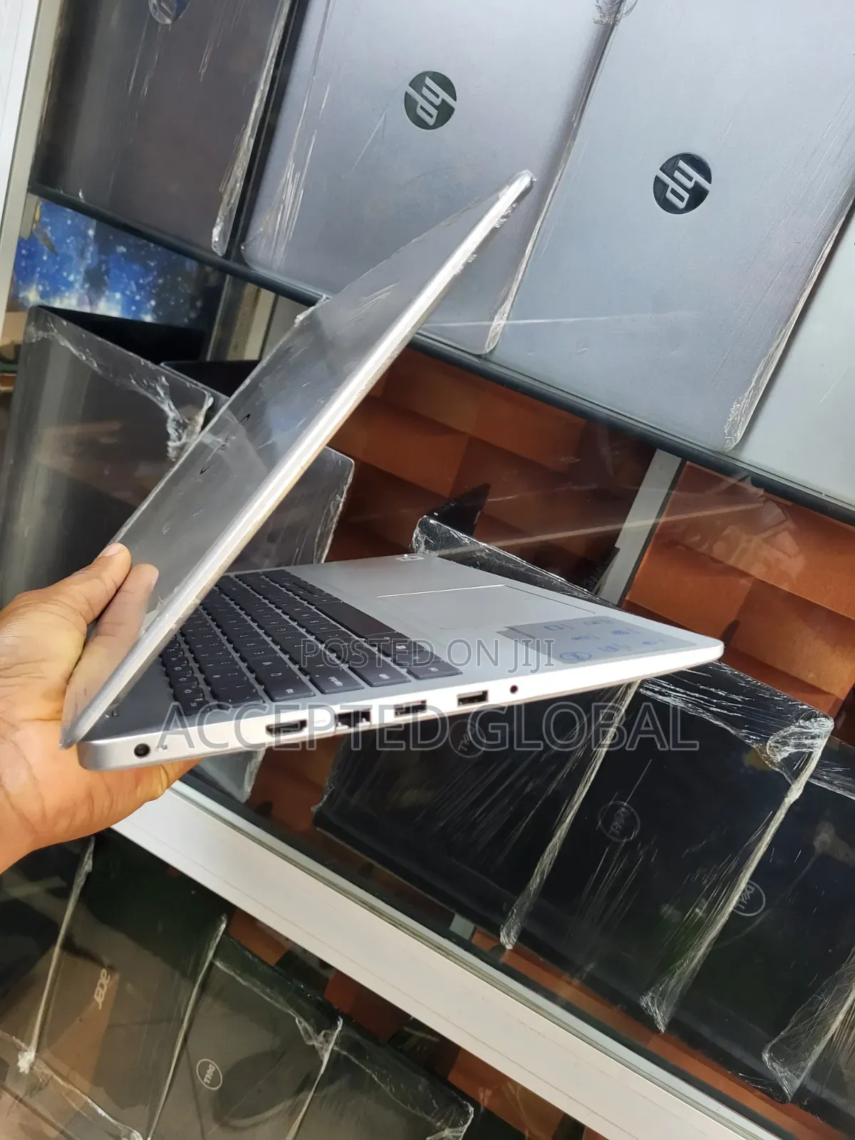 Laptop Dell Inspiron 5565 8GB Intel Core i7 SSD 256GB