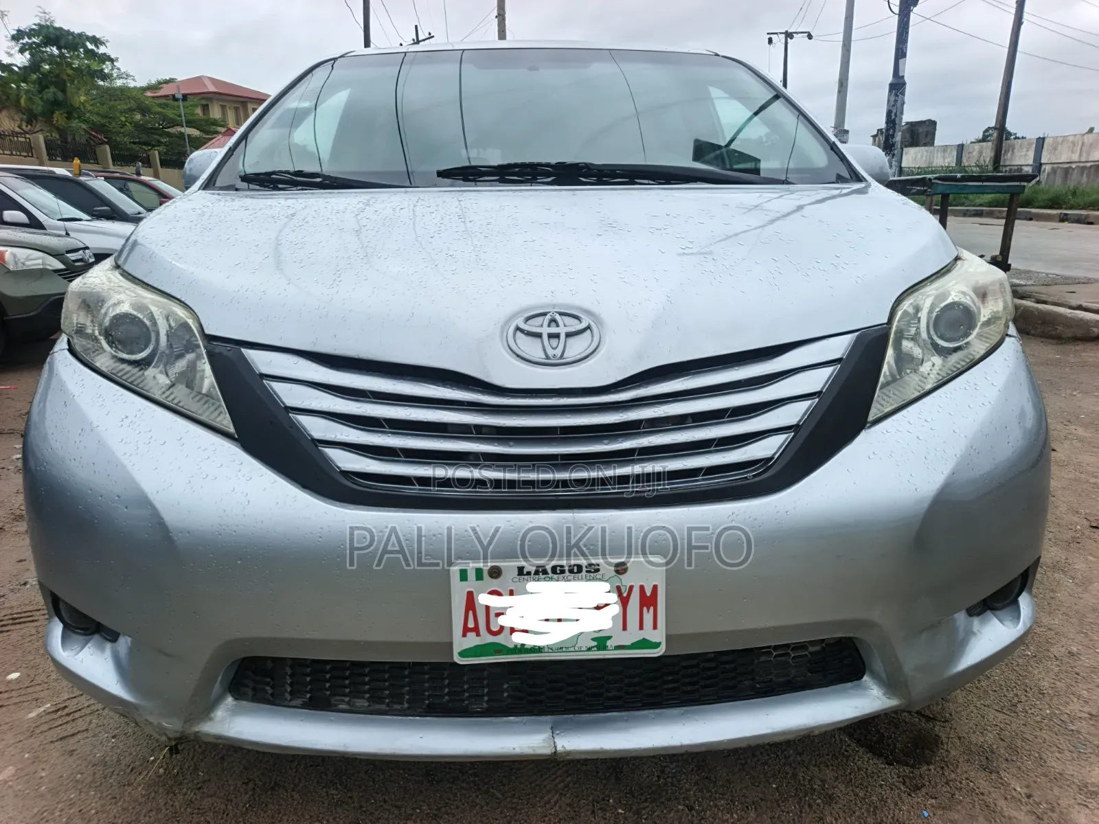 Toyota Sienna XLE 8 Passenger 2012 Blue