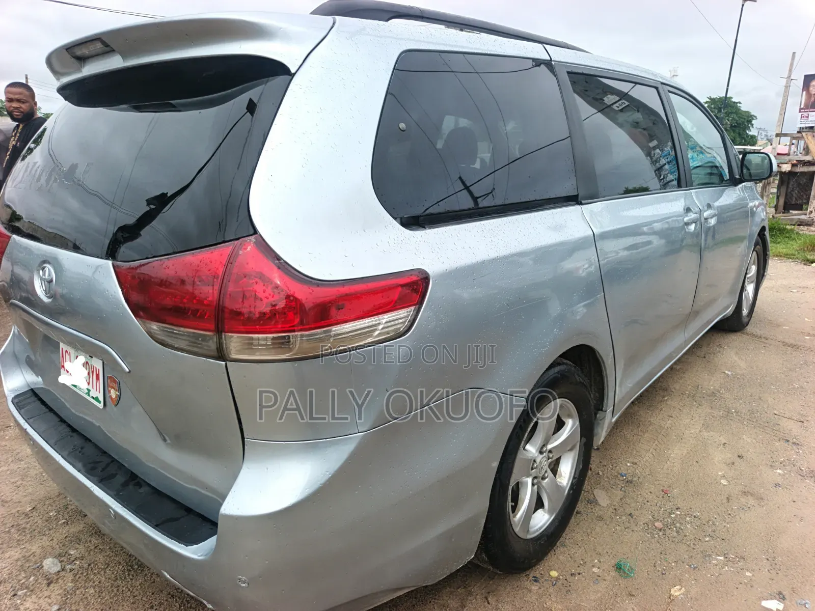 Toyota Sienna XLE 8 Passenger 2012 Blue