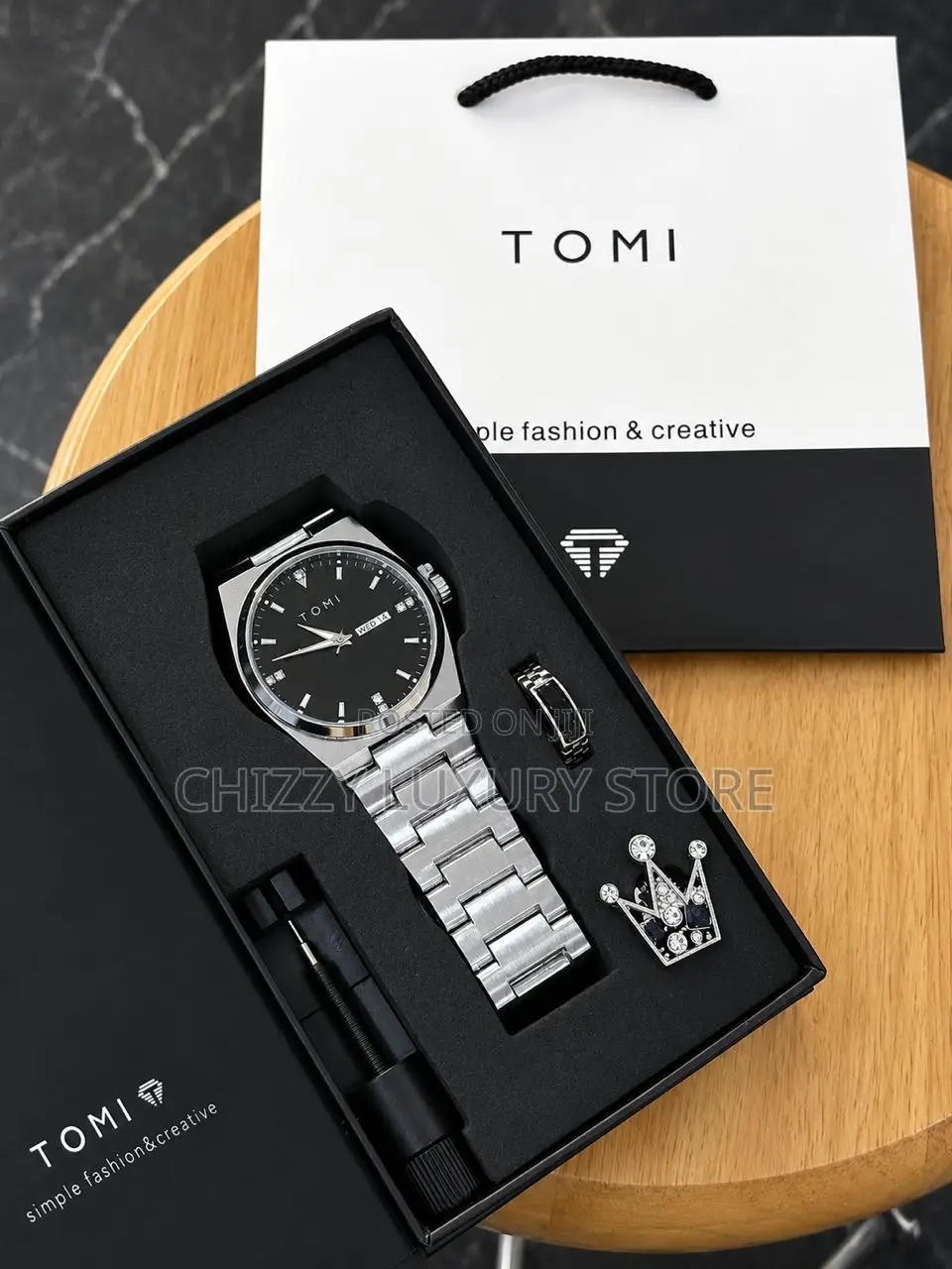 Tomi Quality Men Chain Strap Wristwatch