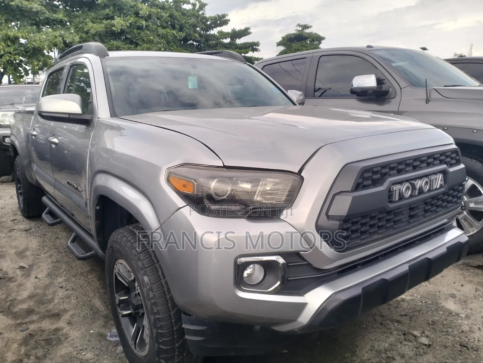 Toyota Tacoma 2018 Silver