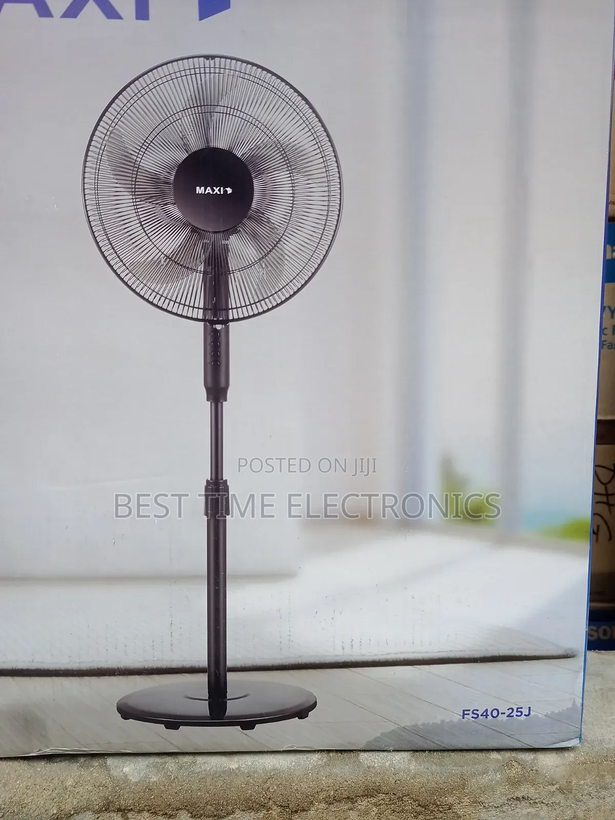 Maxi 16" Electric Stand Fan