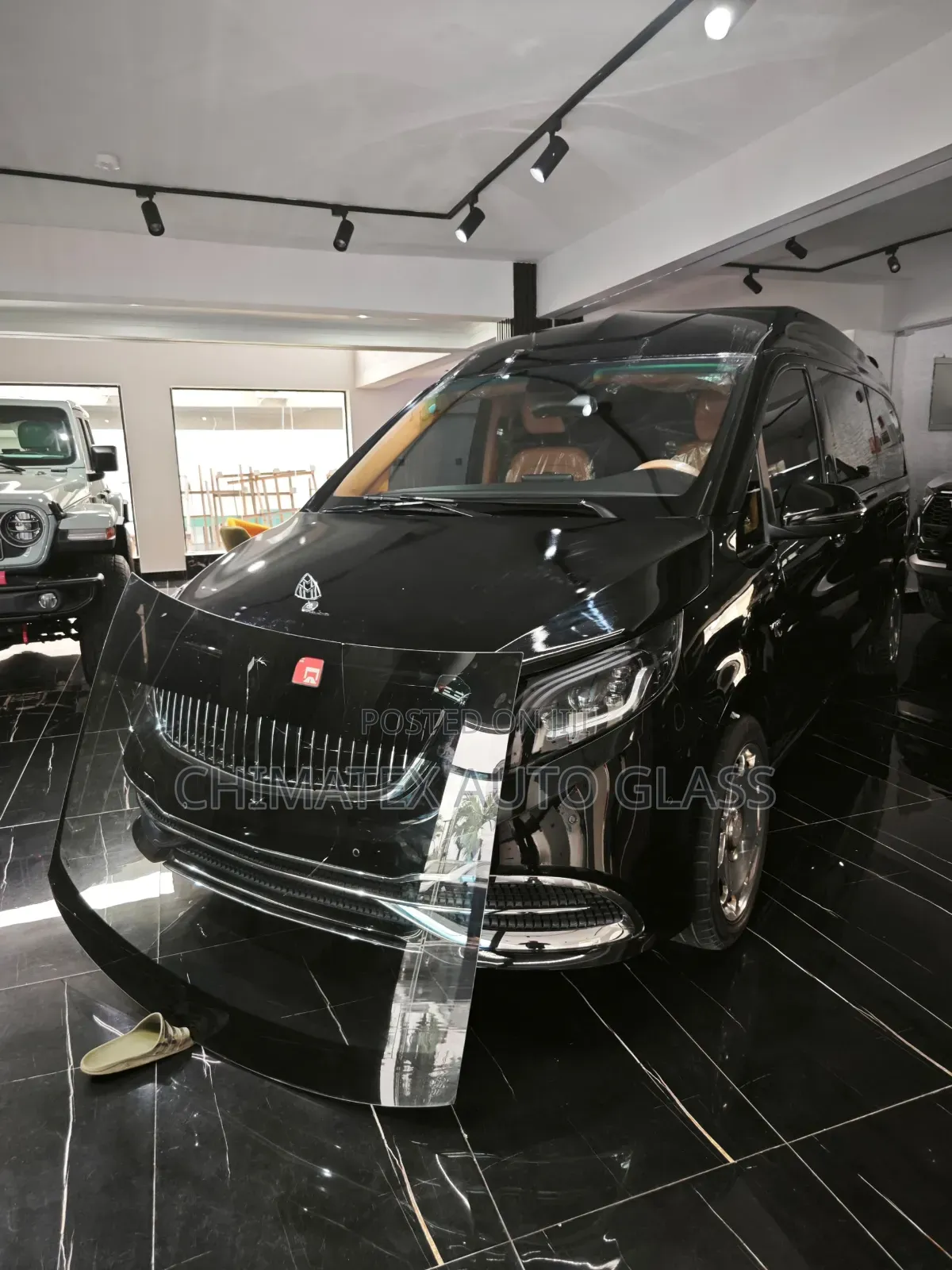 Vito Viano 2020 Windscreen Glass Available Installed at Chimatex