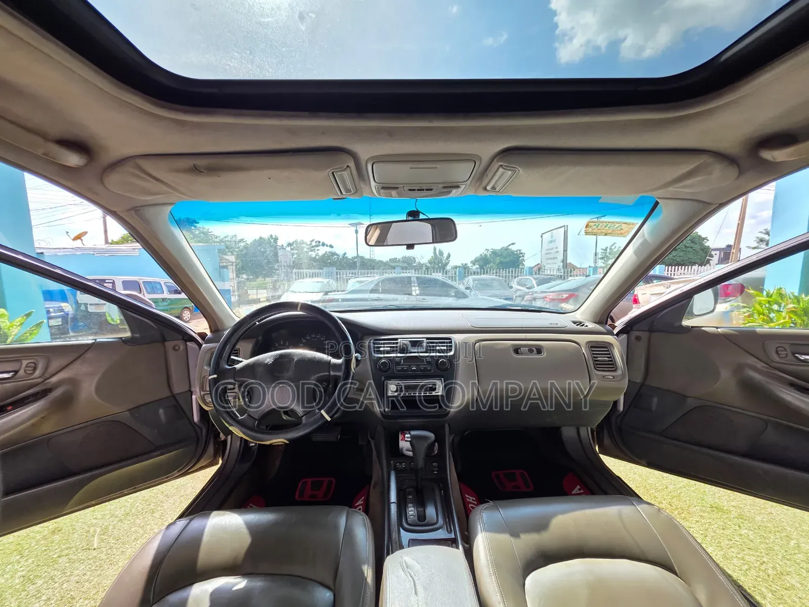 Honda Accord 1999 Gold