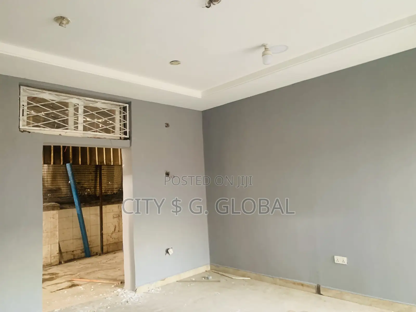Shop Ground Floor in Arab