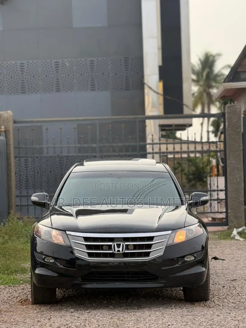 Honda Crosstour 2011 Black