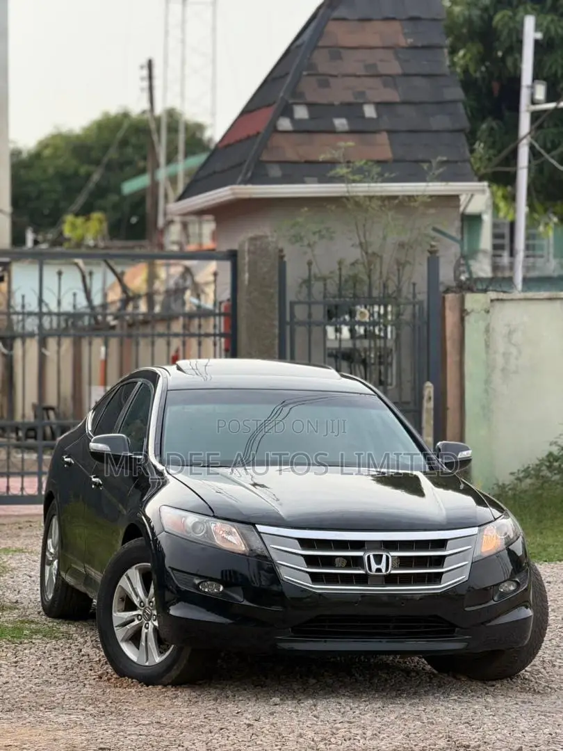 Honda Crosstour 2011 Black