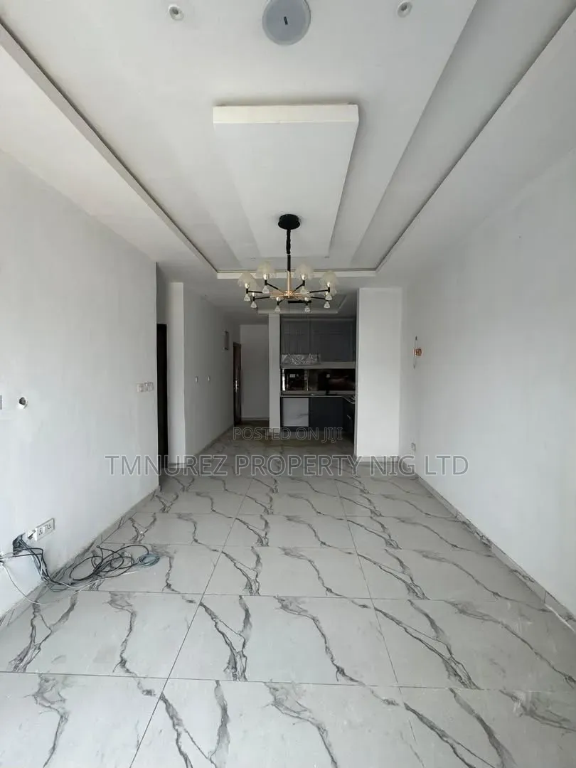 2bdrm Apartment in Chevron for rent